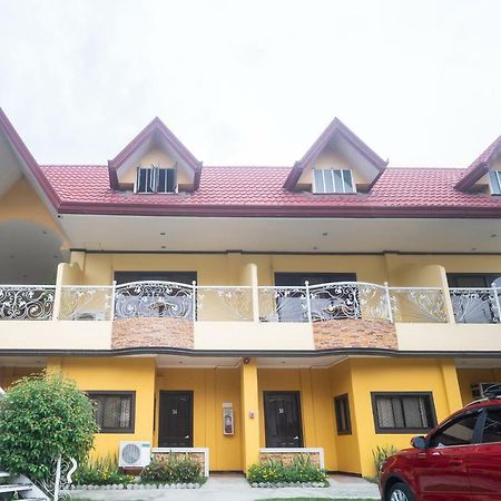 Oyo 197 Sunny Point Hotel Davao City Esterno foto