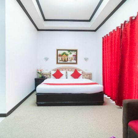 Oyo 197 Sunny Point Hotel Davao City Esterno foto