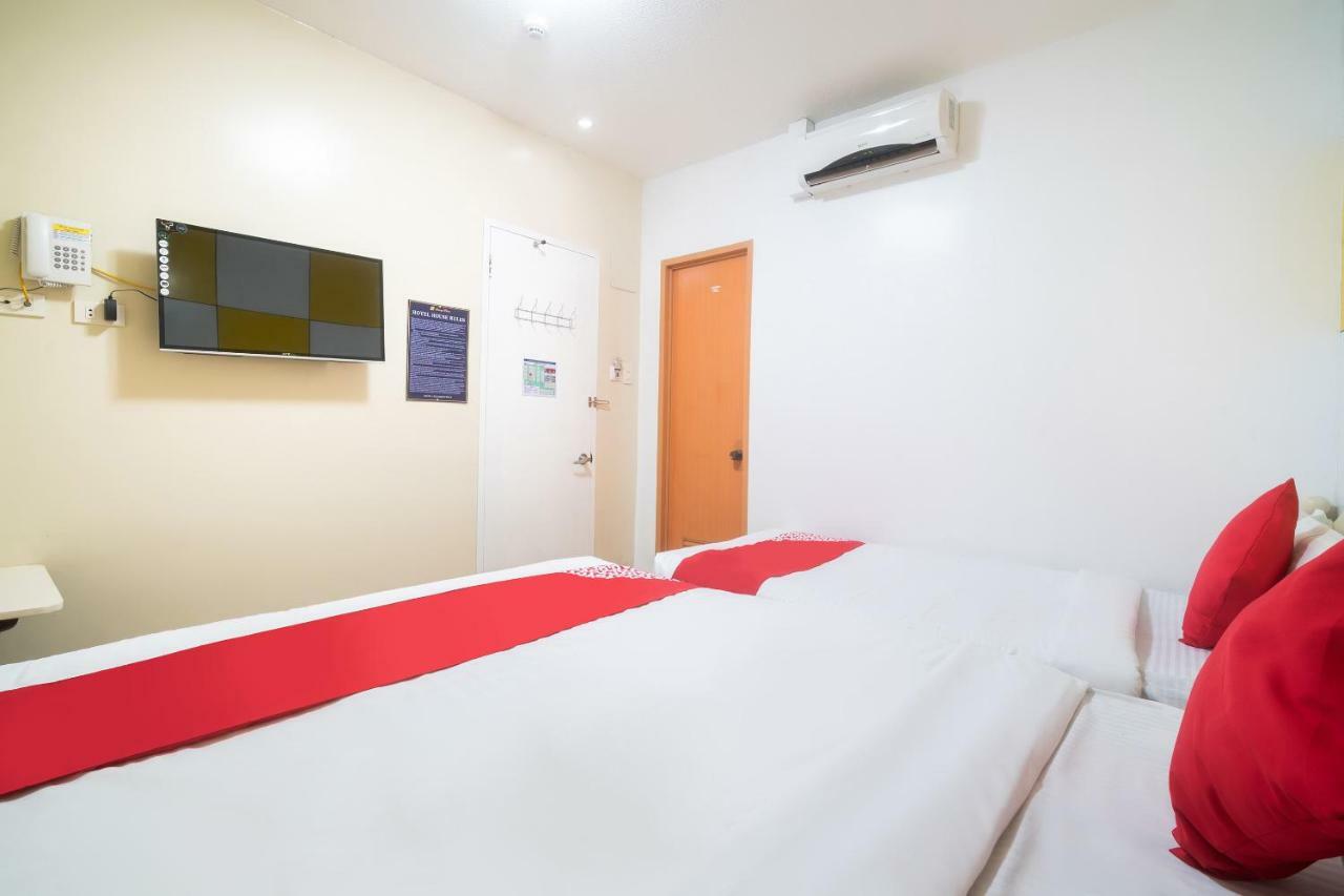 Oyo 197 Sunny Point Hotel Davao City Esterno foto