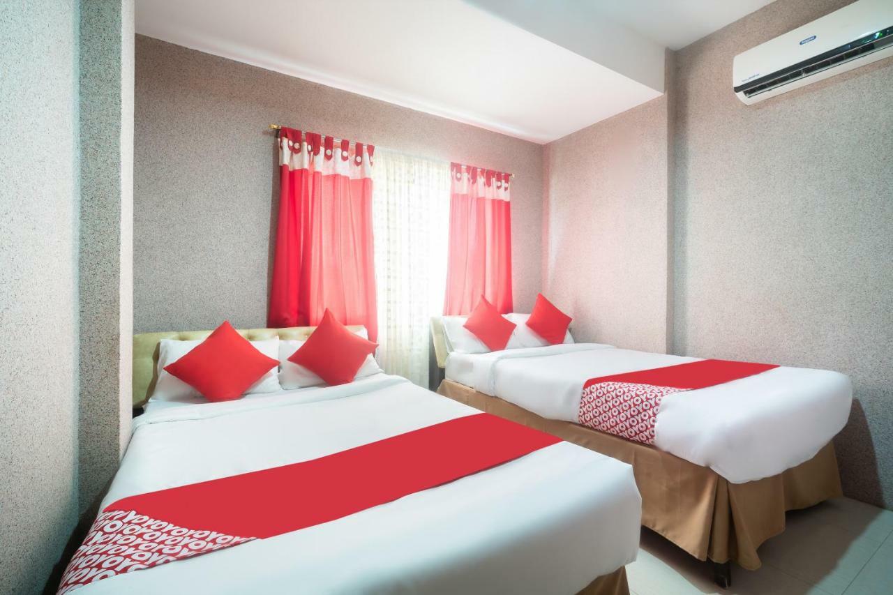 Oyo 197 Sunny Point Hotel Davao City Esterno foto